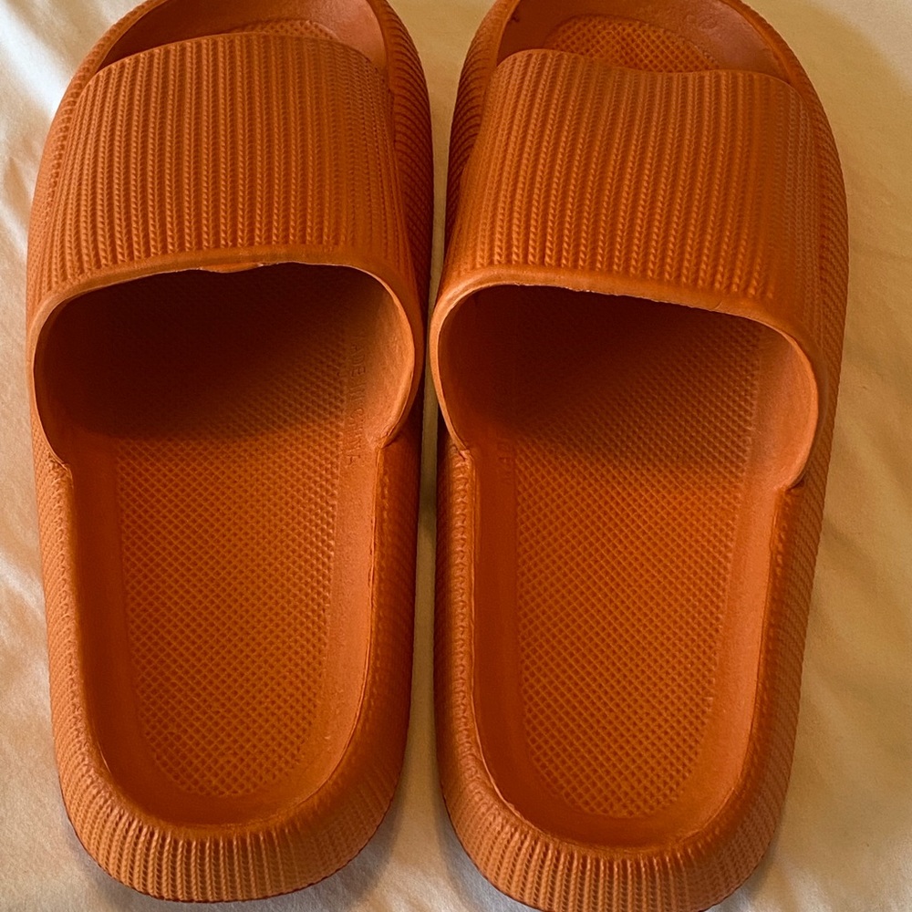 Cushion Slides